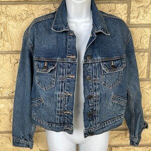 Old Navy denim jacket cropped style pockets small